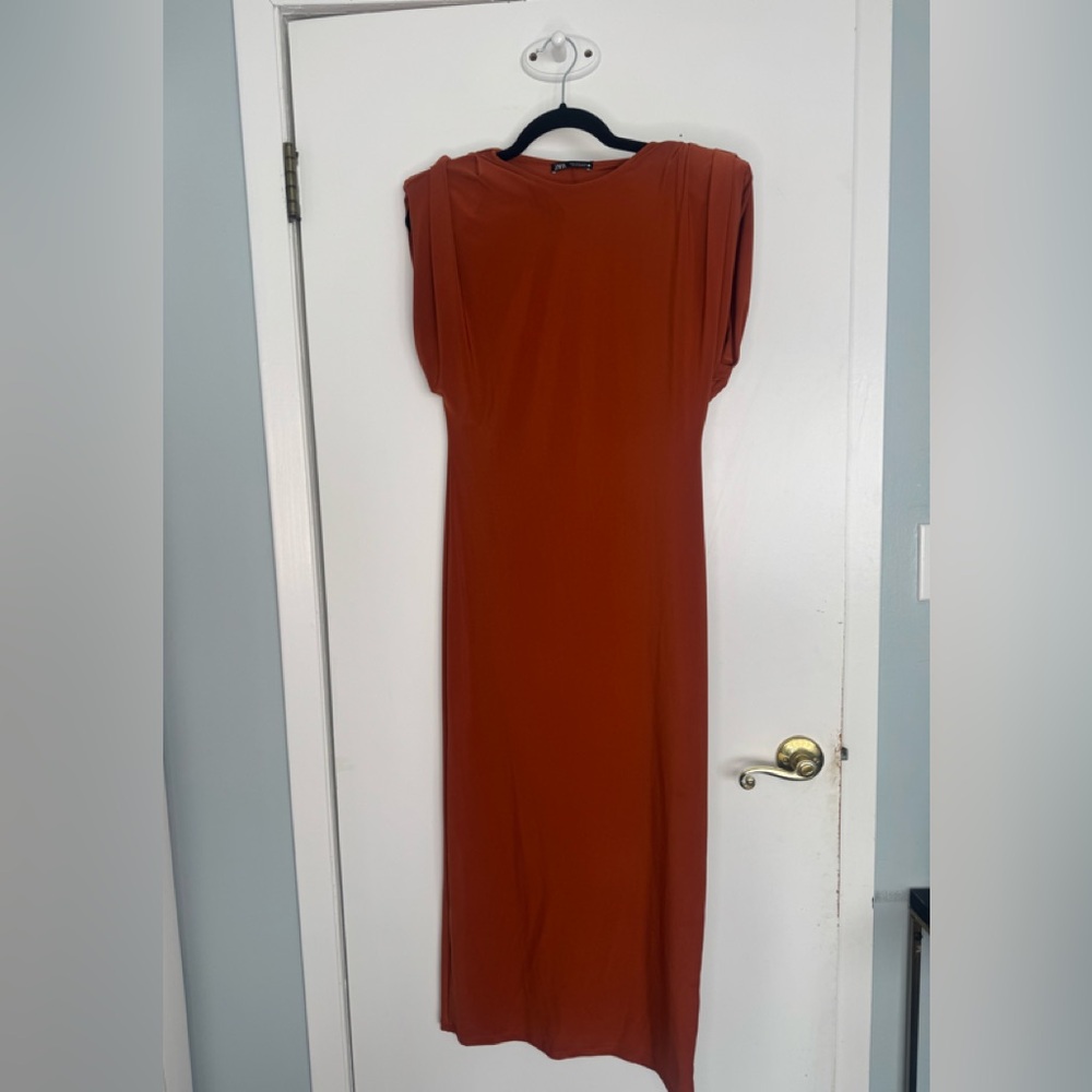 NWT Zara Rust Midi Dress